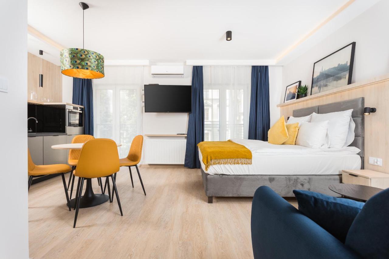 Inpoint With Parking Available Aparthotel