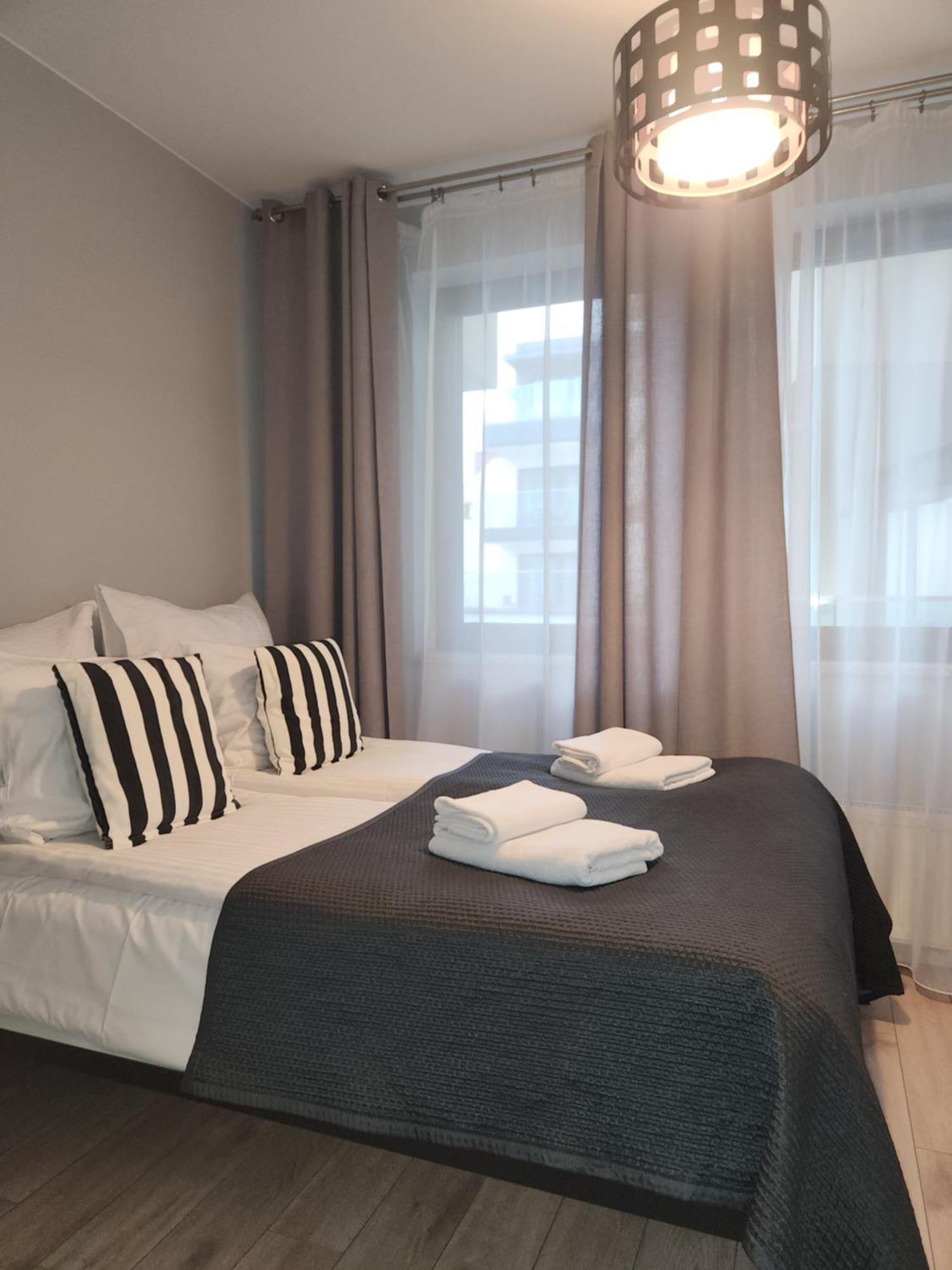 Inpoint With Parking Available Cracovia
