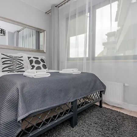 Inpoint Central Suites With Parking Available Krakow Exterior photo