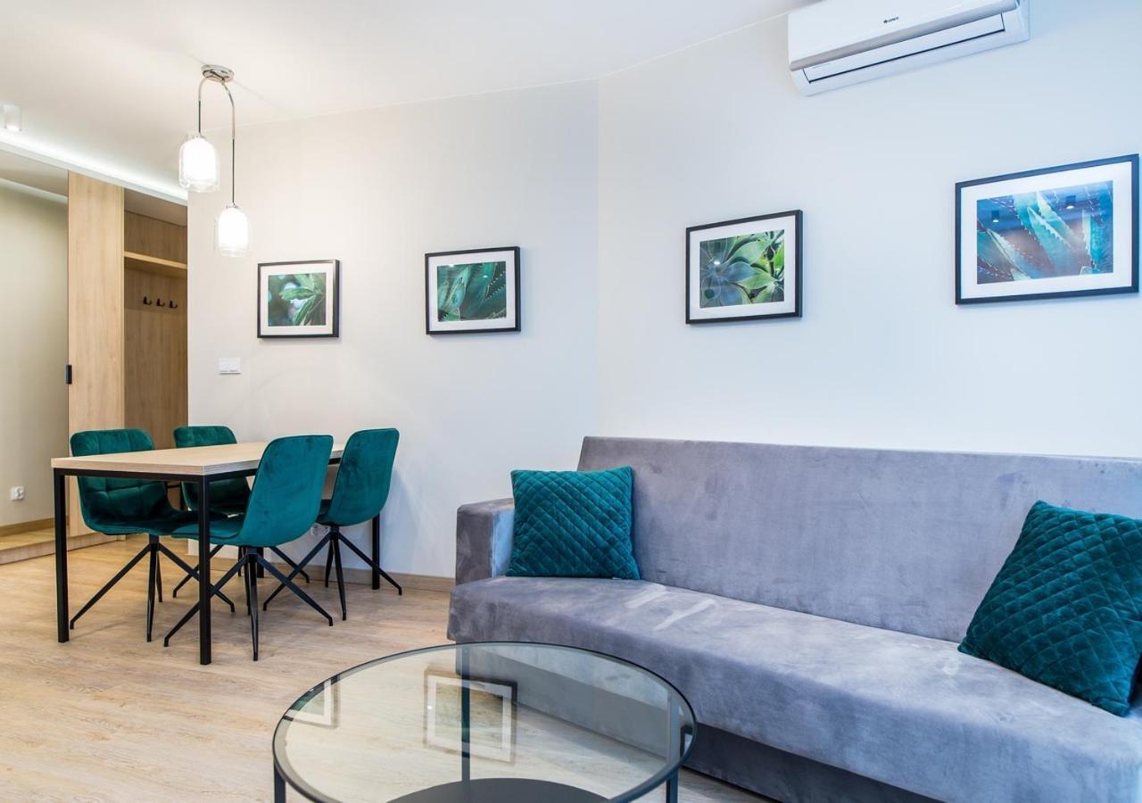 Inpoint With Parking Available Aparthotel Krakow