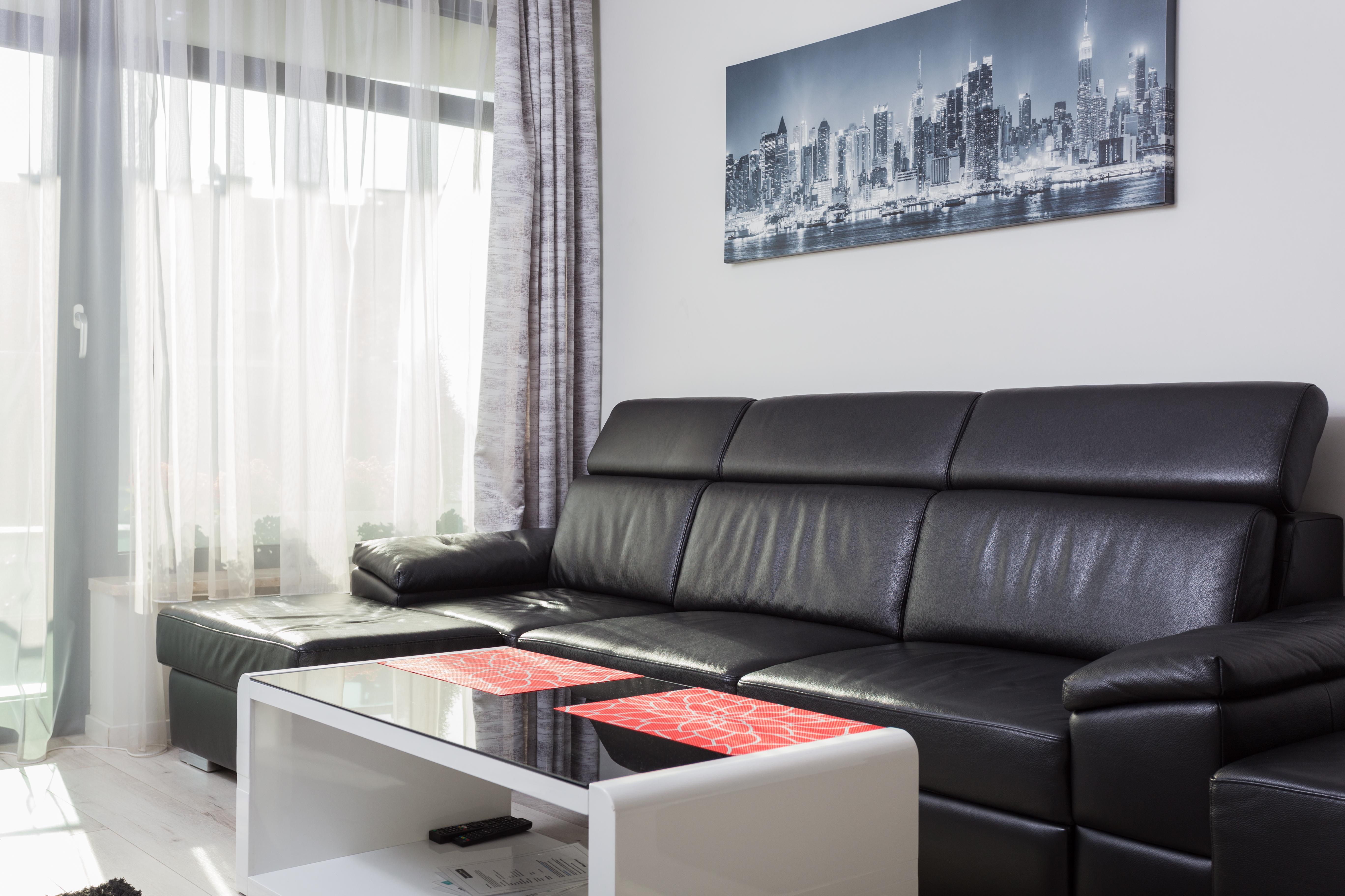 Inpoint With Parking Available 3*